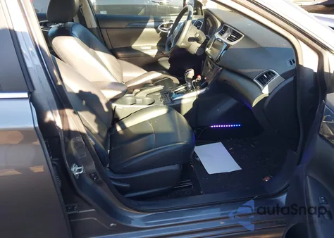 2019 Nissan Sentra Sr z USA, uszkodzony, nr VIN 3N1AB7AP3KY453303